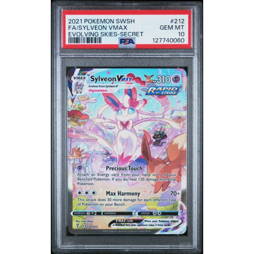 Sylveon VMAX Evolving Skies #212 PSA 10